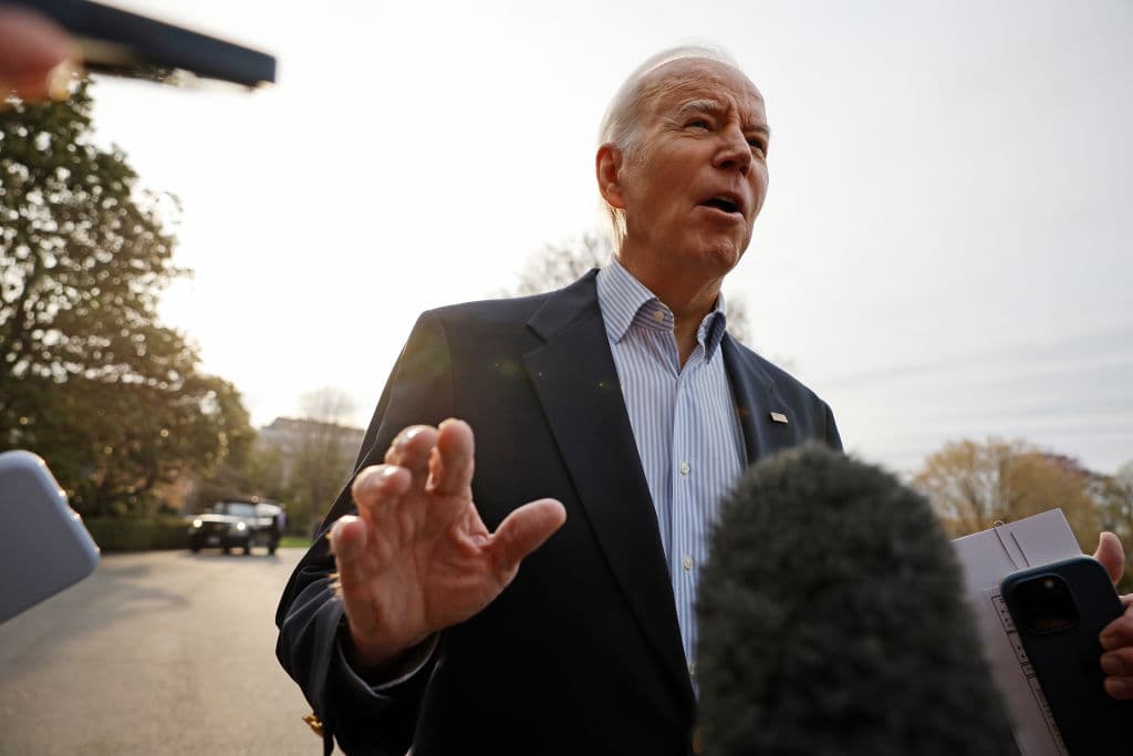 Biden Admin Going Full Steam Ahead with Light Bulb Ban â Here Are the Ones You Wonât Be Able to Buy Anymore