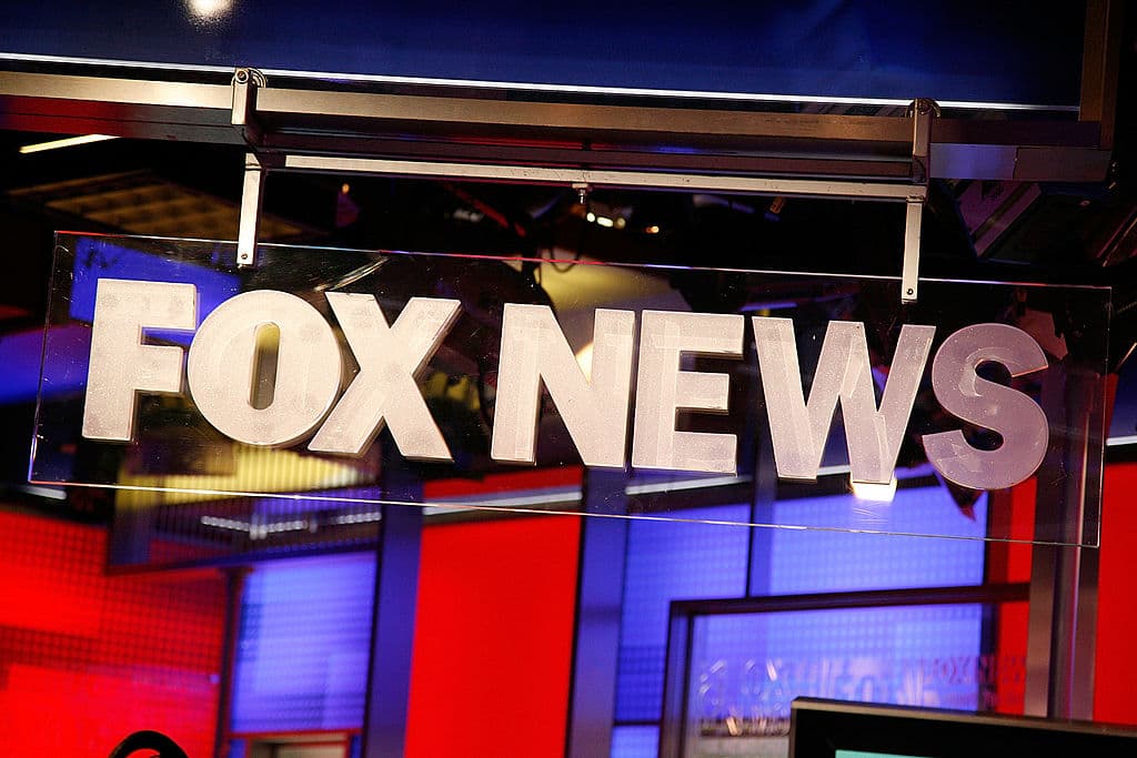 Fox News Producer Reportedly Behind âWannabe Dictatorâ Chyron Speaks Out After Leaving Network
