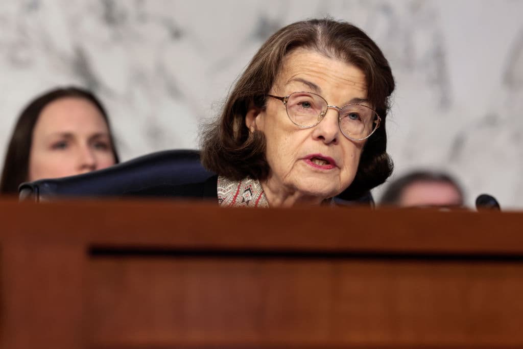 Feinstein Misses First Senate Vote Since Returning to Washington