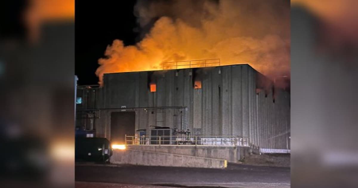 Highway Closed as 3-Alarm Blaze Erupts at Lithium Battery Plant – Fire Officials Can Only Watch it Burn