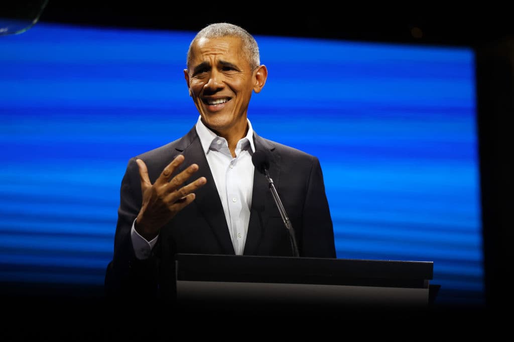 Autopsy Report Of Obama’s Chef Who Died Paddleboarding Confirms Accidental Drowning