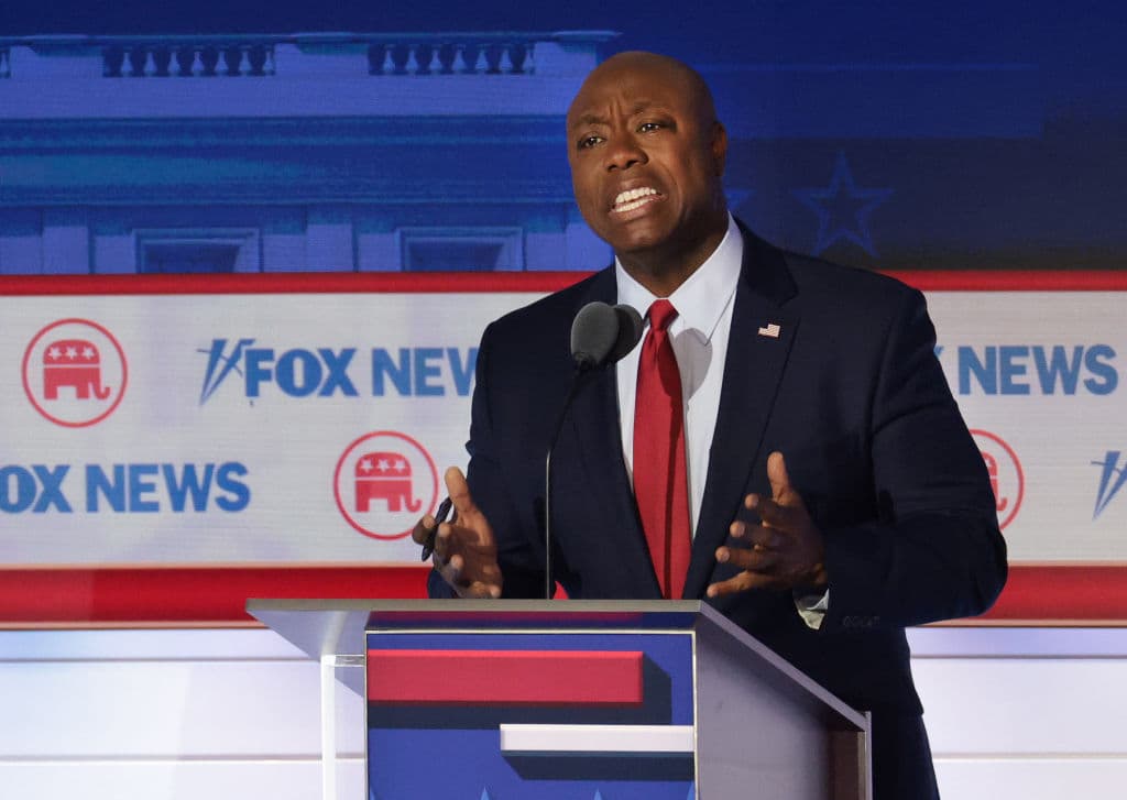 Tim Scott Vows to Fire Christopher Wray If Elected