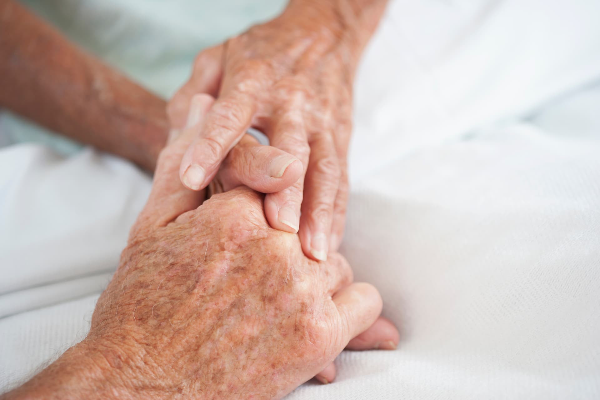 Elderly Couple Married for 69 Years Reunited at the Hospital to Share Last Moments Together