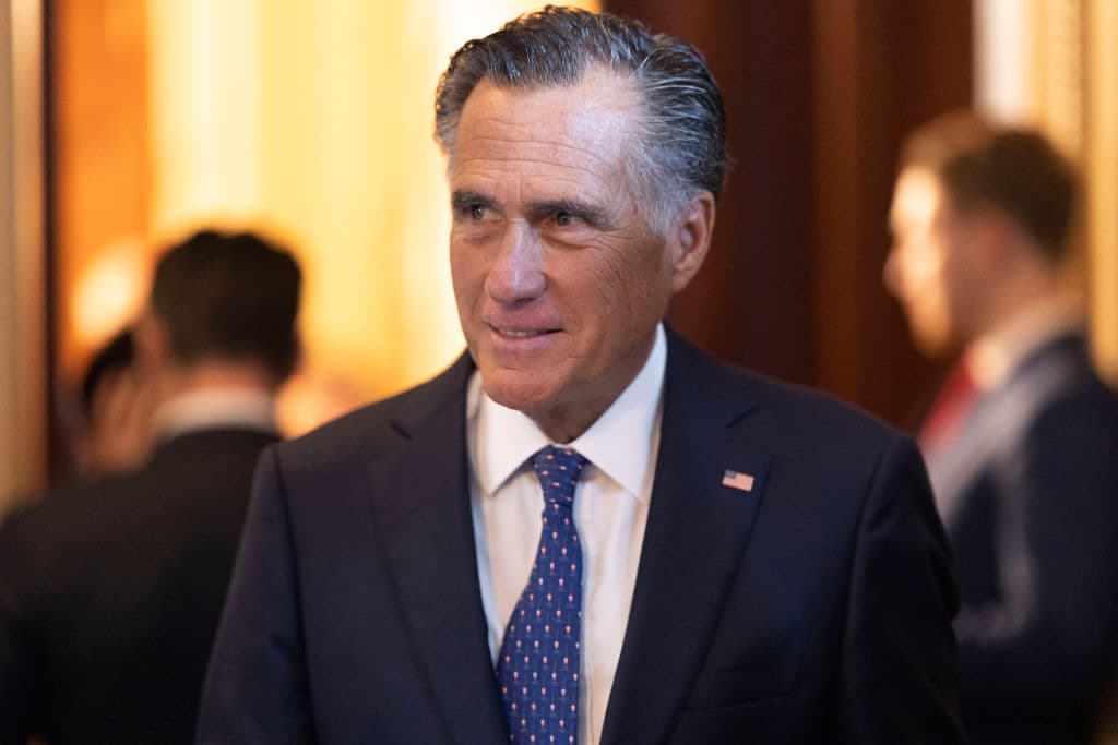 Romney Delivers ‘Major Blow to Dems’ Over Ukraine Funding Fight, Asks Key Question About Open Borders