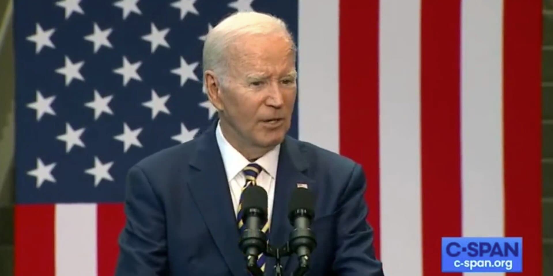 Biden Claims He Taught Political Theory ā Says He Canāt Answer Questions Because Heāll Get in āReal Troubleā