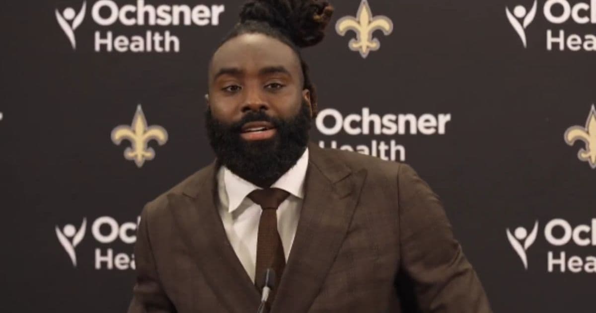 NFL Star Delivers Sermon During Press Conference: âPreach the Gospel ⌠Our Nation Needs Salvationâ