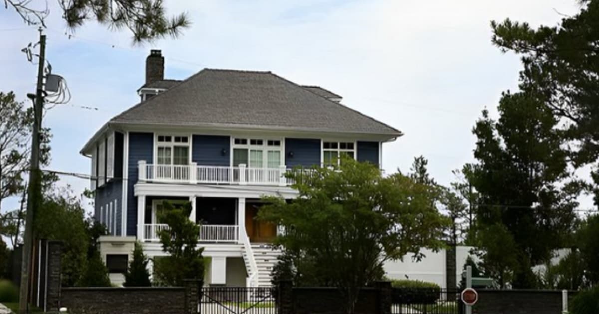 Biden Bought $2.75 Million Beach House in Cash Around The Time Hunter Texted Chinese Pal Urging $10 Million Deal: Report