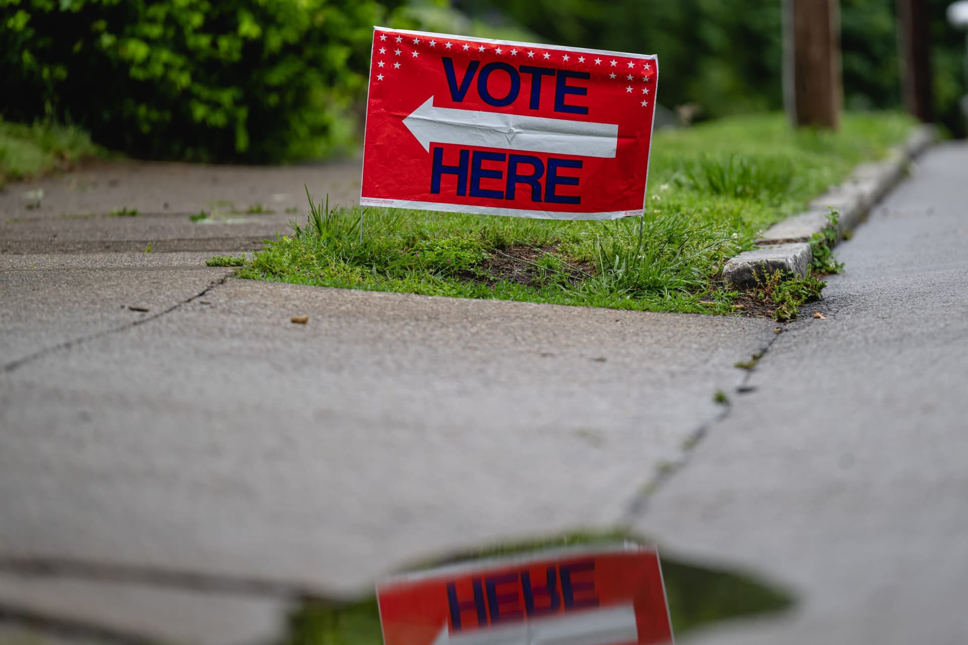 New Poll Shows Key Governorâs Race In Dead Heat Just Days Before Election