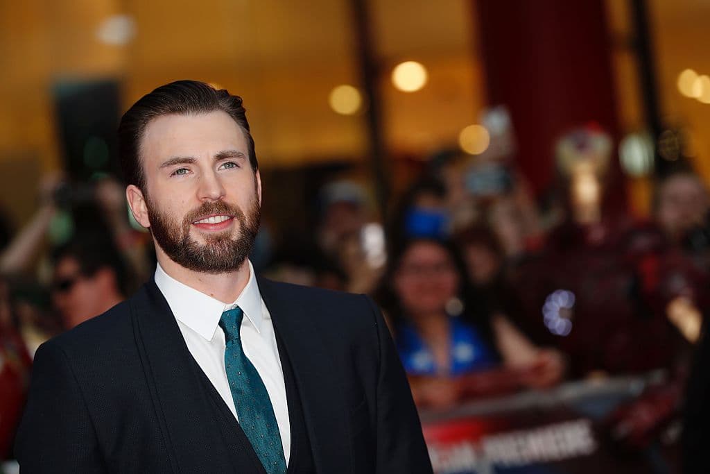 Chris Evans Addresses Rumors of Original āAvengersā Reunion