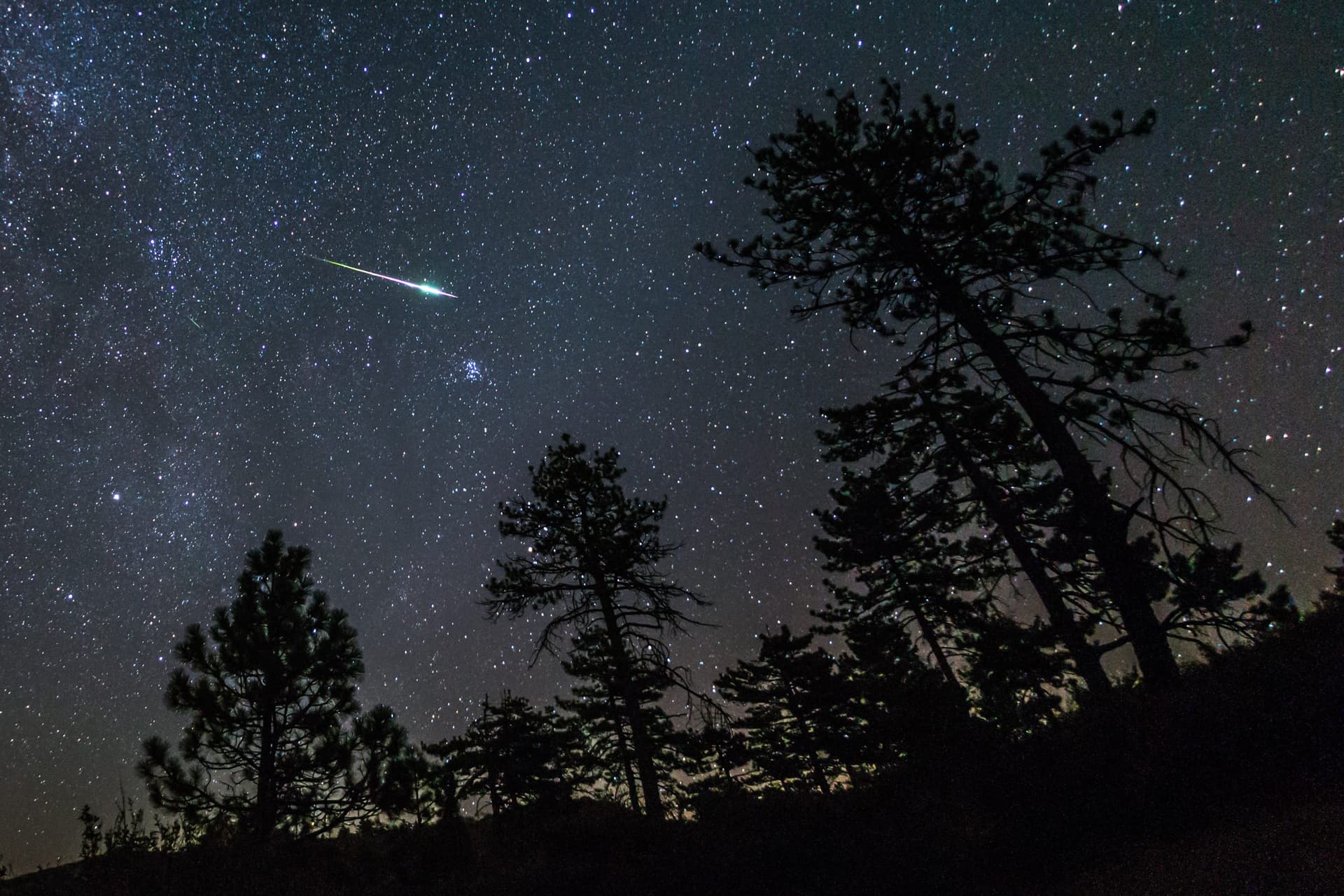 November’s Upcoming Meteor Shower, Star Cluster, and Moon Phases Are Sure to Brighten the Skies