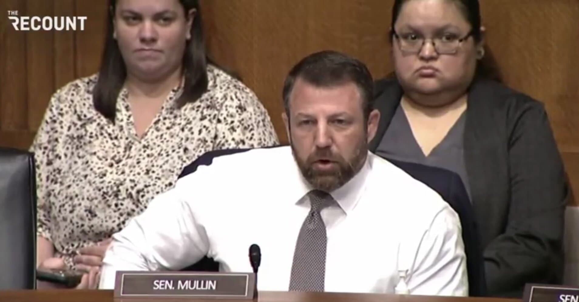 âStand Your Butt Upâ: Senator Challenges Union Boss to a Fight During Hearing