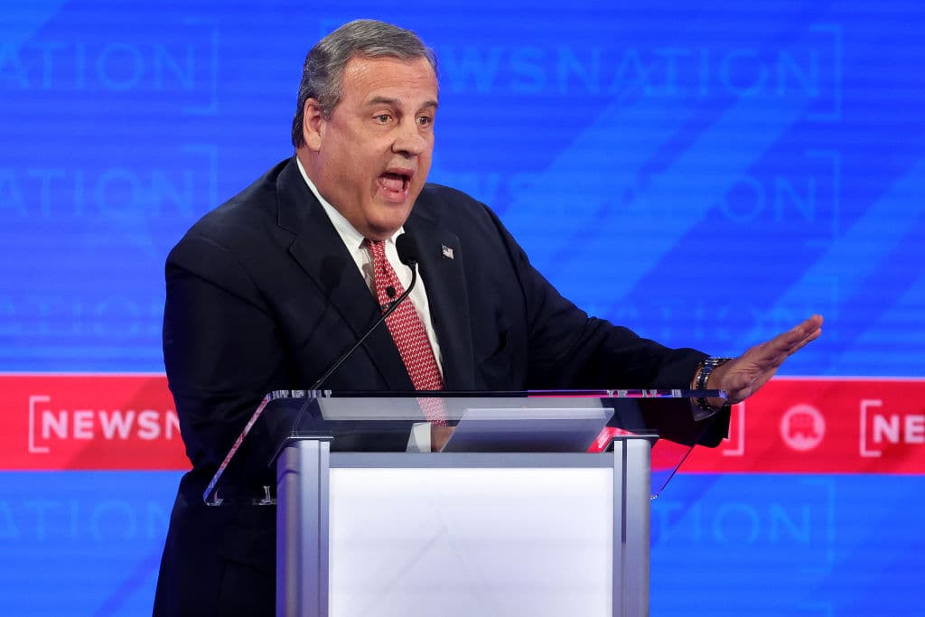 Chris Christie Compares Trump to âVoldemort,â Says He Doesnât Have the âGutsâ to Show Up