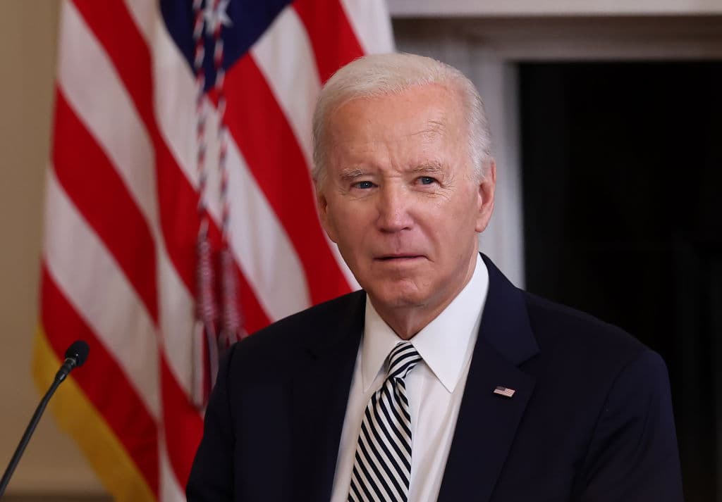Biden Calls Out to Cabinet Member Who Isnāt Even in the Same Room: āThere You Areā