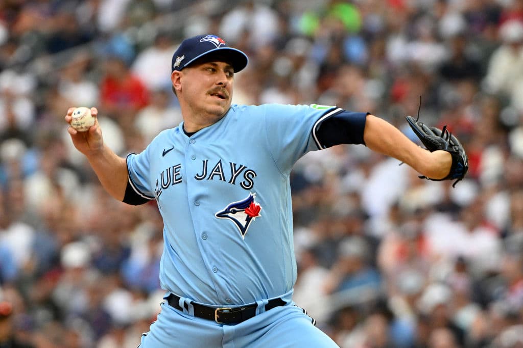 MLB Playerâs 4-Year-Old Son Hospitalized After Being Hit By Car
