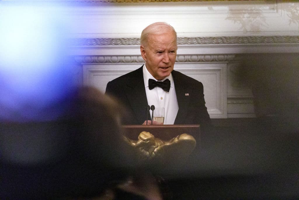 Watch: Biden Painfully Struggles to Read Quote He Wanted to Get âExactly Rightâ