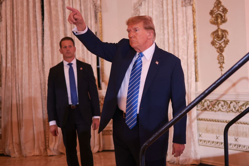 Trump Promises to Post Live Corrections to Bidenâs State of the Union