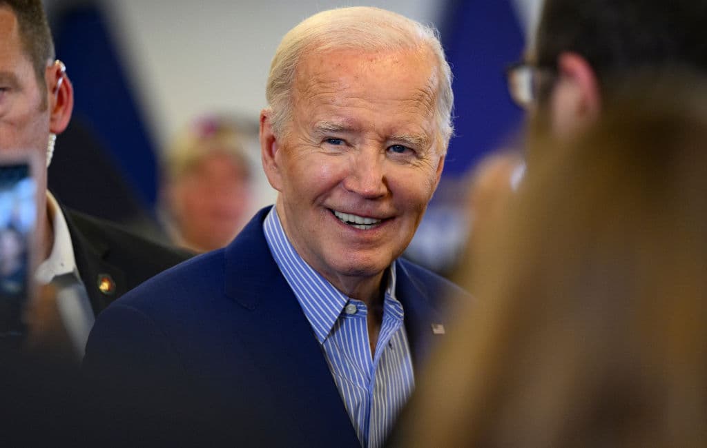 Biden Poised to Get Kennedy Family Nod
