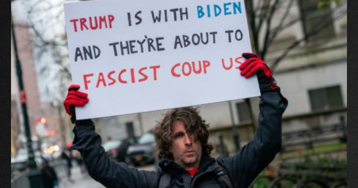 Man Who Self-Immolated Outside Trump Trial Dies, Bizarre Manifesto Found Posted Online