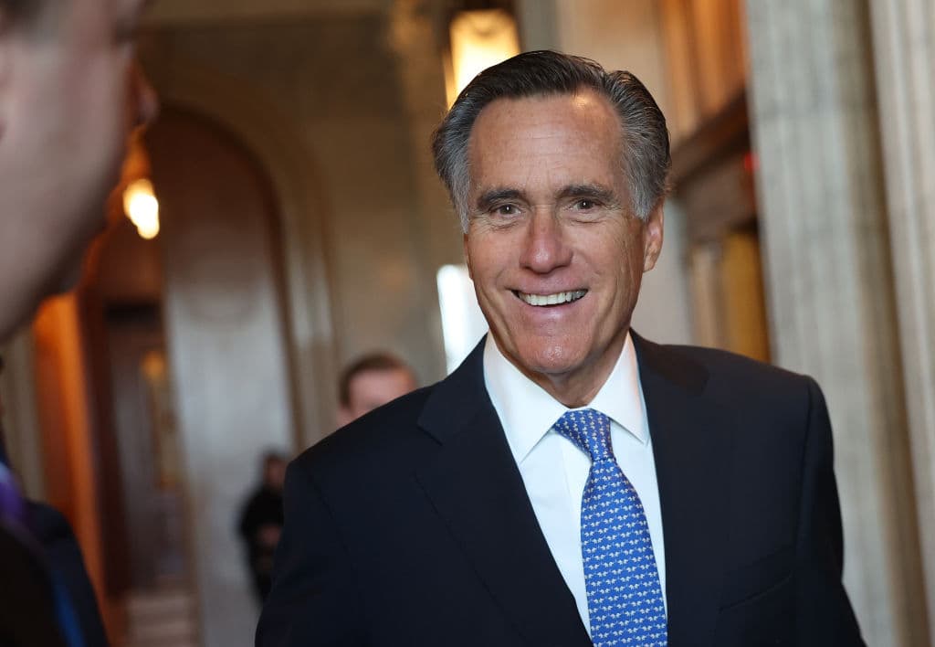 Romney Calls GOP Officials Attending Trump Trial āEmbarrassingā