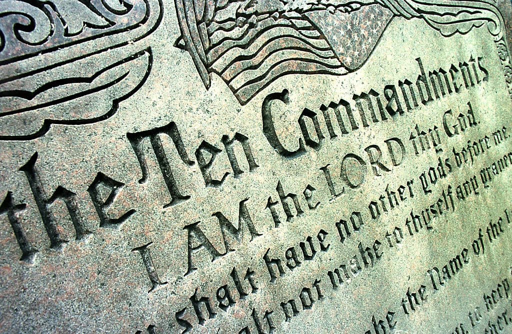 New Law Requires Louisiana Public Schools to Post 10 Commandments — Governor Ready for Lawsuits