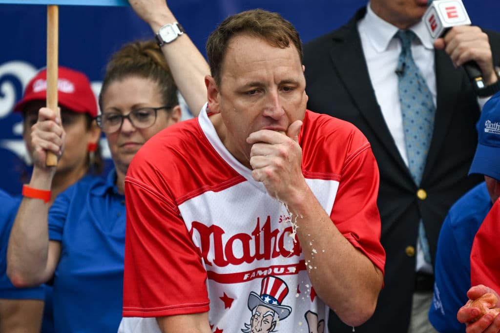Hot Dog Eating Champ Joey Chestnut Not in This Yearâs Competition