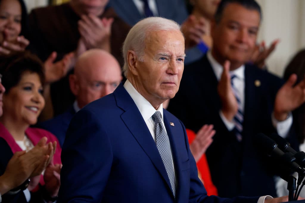 Former White House Doctor Demands Biden Gets Tested for âPerformance-Enhancing Drugsâ Before and After Debate