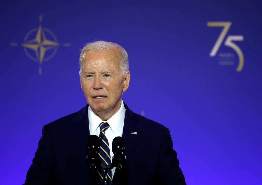Blumenthal Says He Is âDeeply Concernedâ About Bidenâs Ability to Win in November