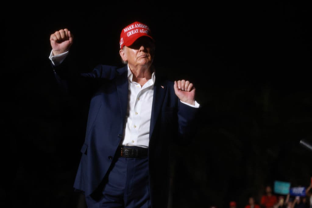 Dem Senator Says He Believes Trump Could Win in a Landslide