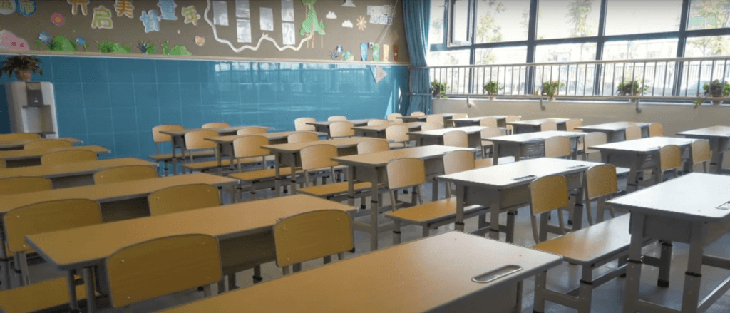 âThrowing Chairs, Biting, Hittingâ: Kids Born During COVID Lockdowns Reportedly Having Serious Issues In School