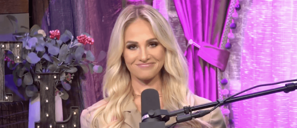 Tomi Lahren Says JD Vance âNeeds Toâ Apologize For Comments About Childless Women To Help Trump Win