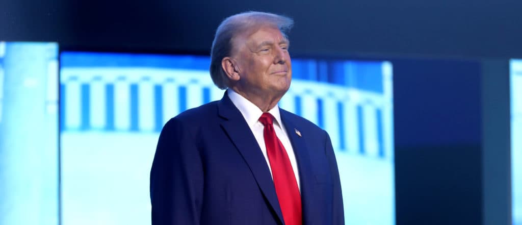 âKAMALA CRASHâ: Trump Blames âRadical Left Lunaticâ Harris For âMassive Market Downturnâ