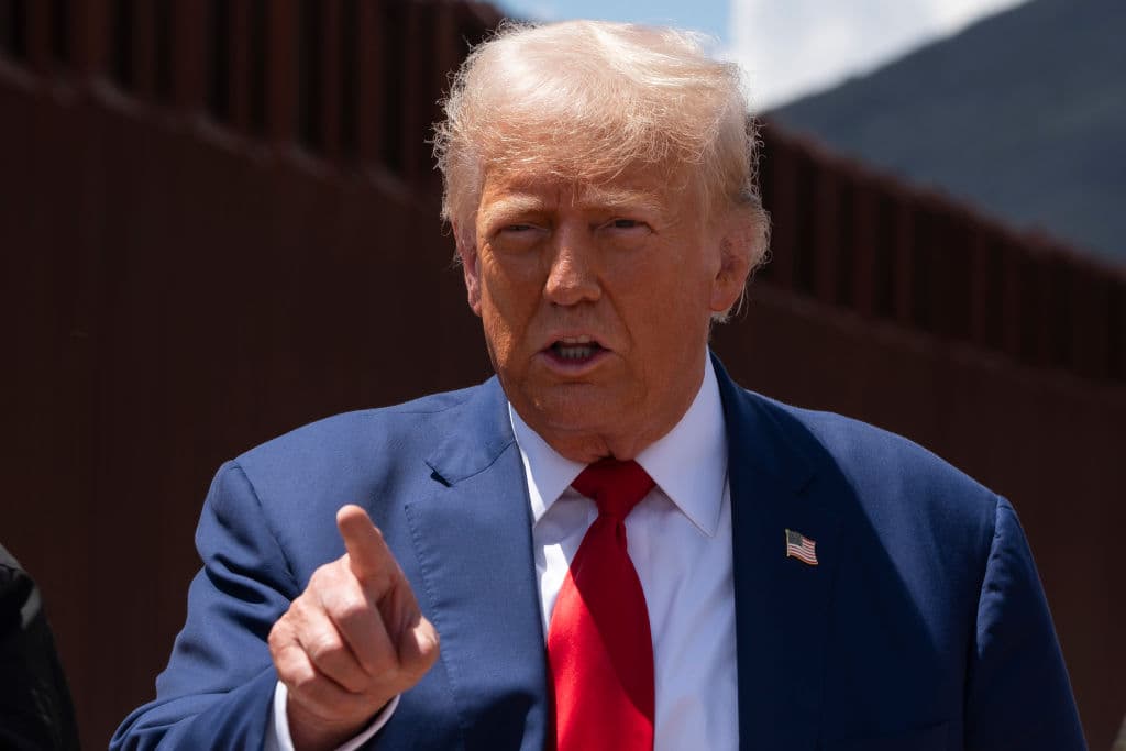 Trump Rejects Fox Hostâs Assertion There Is a Lot of Momentum for Harris: âItâs Only in Your Eyesâ