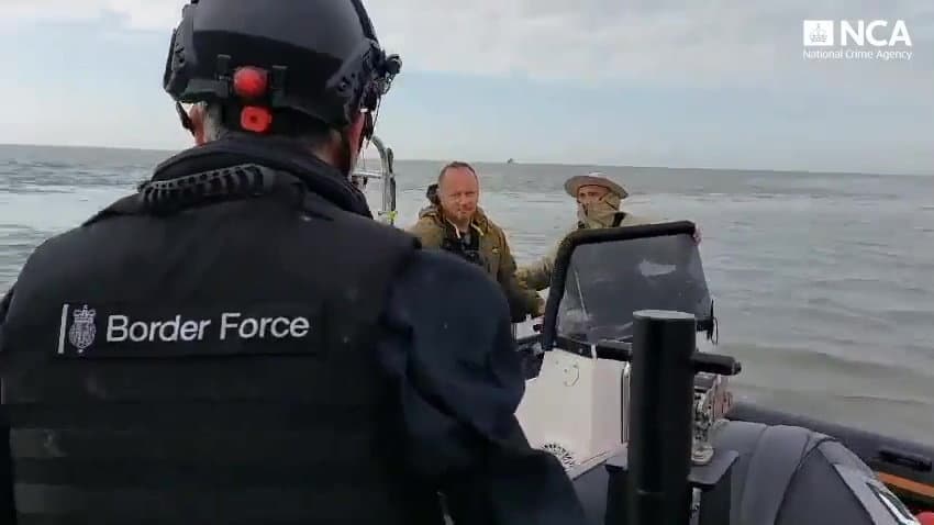 Dramatic Seaside Drug Smuggling Attempt Foiled With $48M Cocaine Haulā
ā