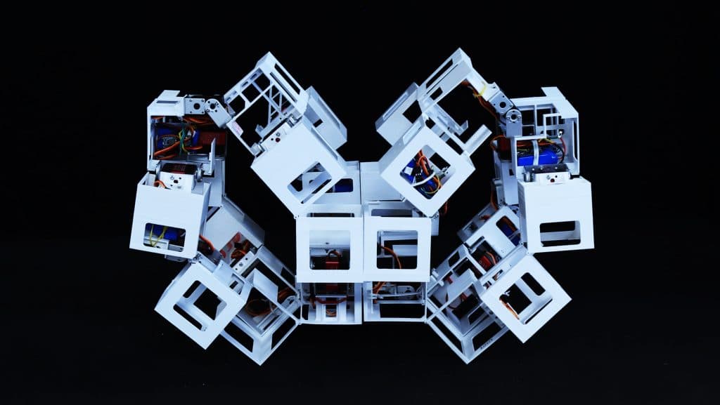 Origami-Inspired âTransformer Botsâ Revolutionize Space Travel With Shape-Shifting Capabilitiesâ
â