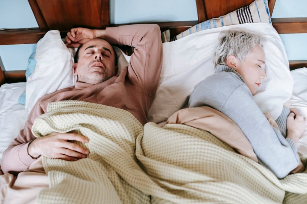 Why Catching Up On Sleep During Weekends Could Help Save Your Life