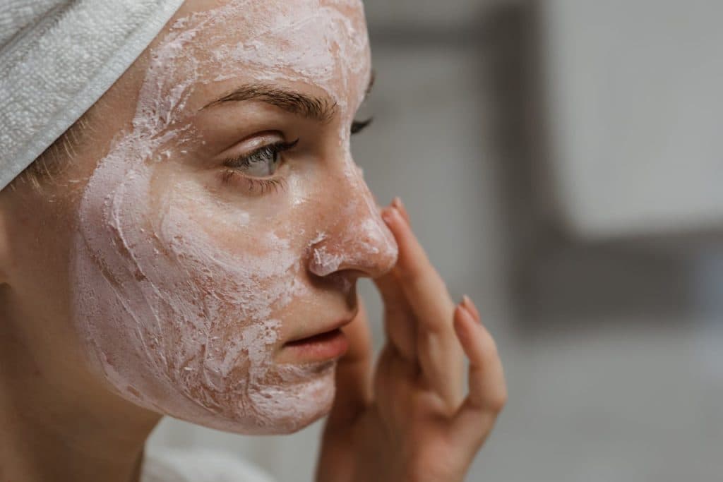 Aging Stress: Survey Finds Women Concerned About Signs Of Aging; Embrace Skincare Routines To Combat Aging Effects
