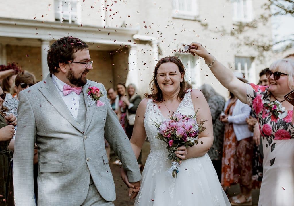Couple Plan Wedding In 4 Weeks After Bride’s Brain Tumor Diagnosis