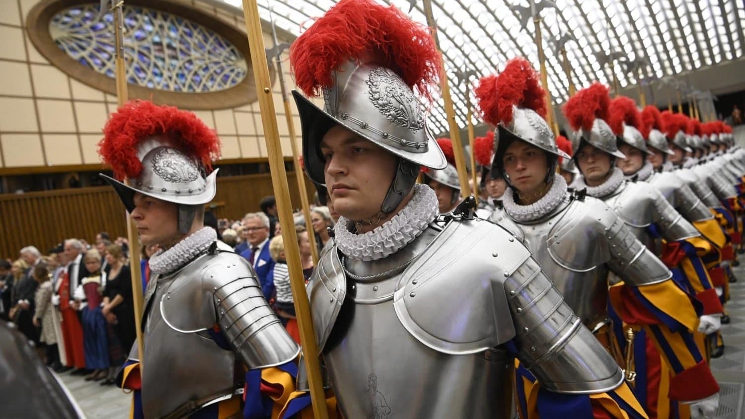 Inside The Worldās Oldest Army: The Swiss Guardās Centuries-Old Tradition Of Protecting The Popeā