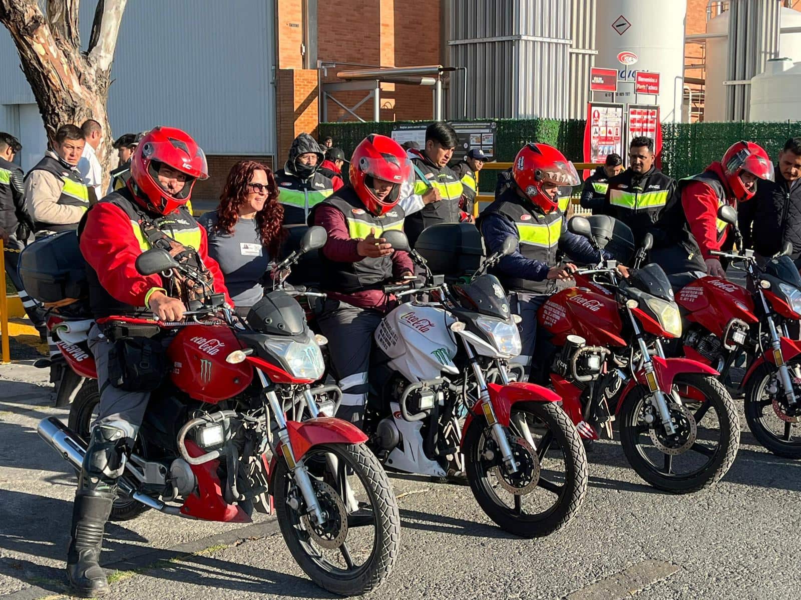 Rider Dome: The Advanced AI System Making Motorcycle Riding Saferā
ā
