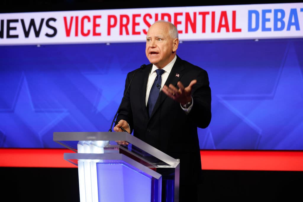 Tim Walz Pressed on Calling Himself a āKnuckleheadā During Debate With Vance