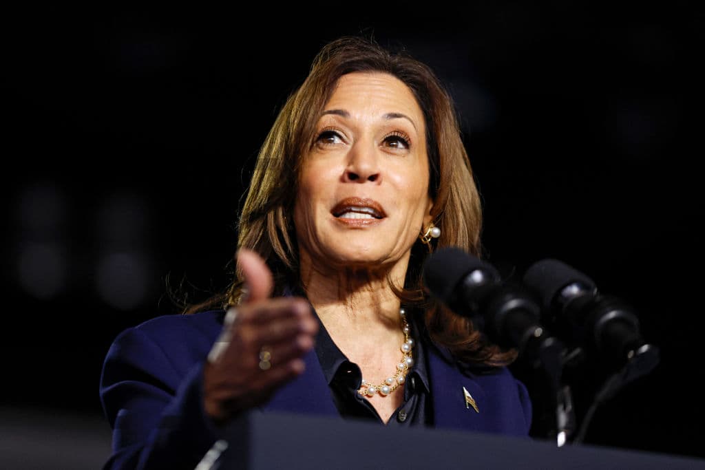 CBS News Responds to Allegations of âDeceitful Editingâ Kamala Harrisâ â60 Minutesâ Interview