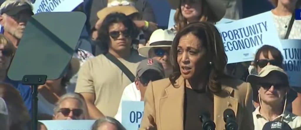 Harris Townhall For Latino âUndecided Votersâ Reportedly Filled With Die-Hard Dems