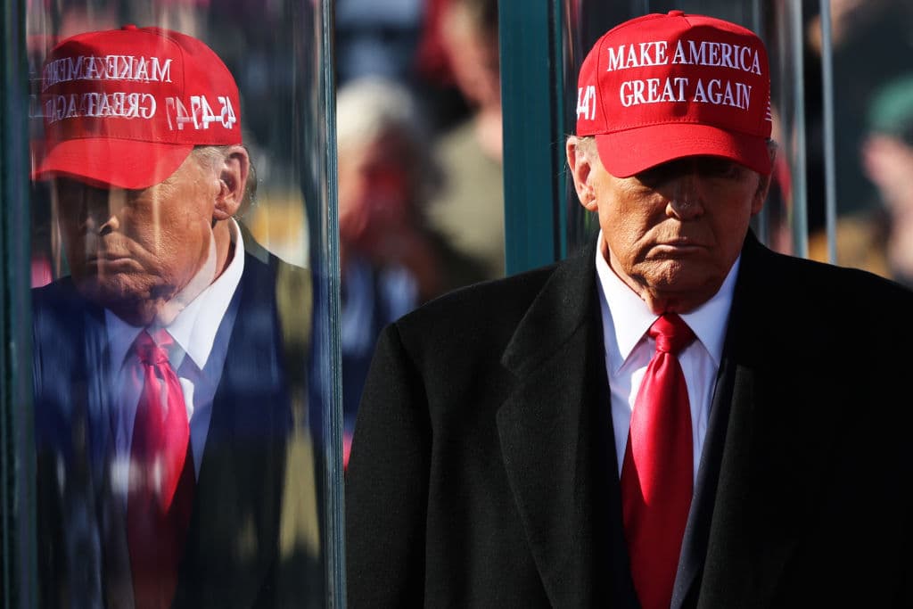 Trump Campaign Denies Statement About Shooting âThrough the Fake Newsâ Was Wishing Harm to Media