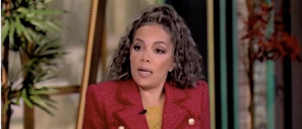 âKiss His Ringâ: Sunny Hostin Suggests âMorning Joeâ Hosts Are Not Journalists After They Visited Trump At Mar-A-Lago