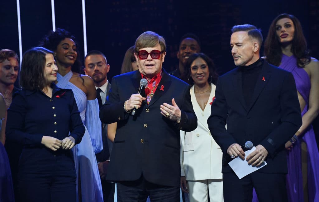 Elton John: âI Have Lost My Eyesightâ