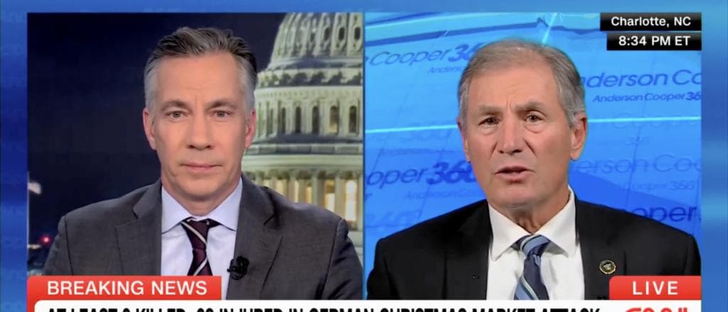 Fmr FBI Asst Director Warns Terrorists Are âWell Embeddedâ In US, Says Alert Should Be âHigherâ Than Current Level