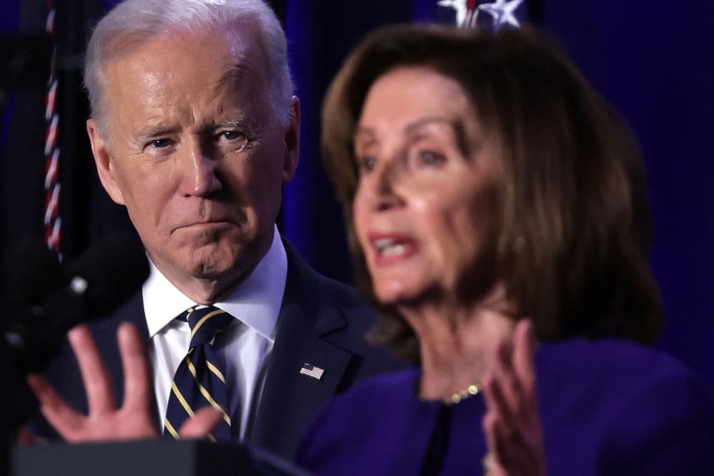 Pelosi Hopes to Mend Relationship With Bidens