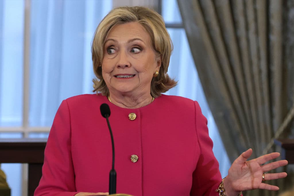 Transportation Secretary Claps Back at Hillary Clinton: âYou Need to Sit This One Outâ
