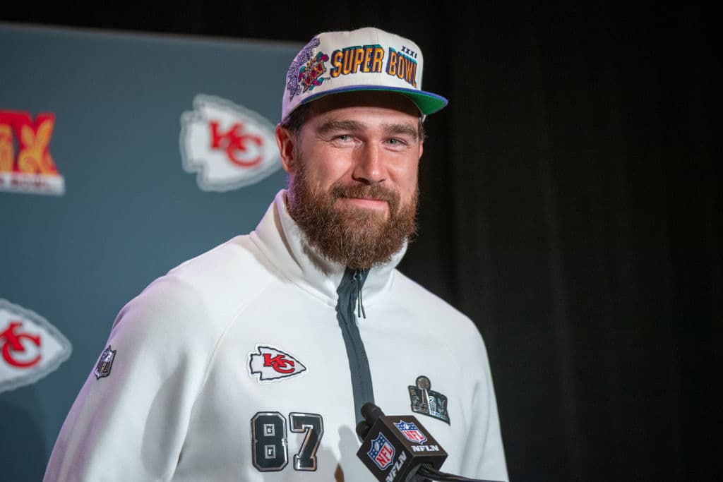 Trump Lauds Travis Kelce After Previous Hate for Girlfriend Taylor Swift