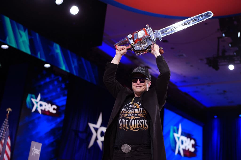 Musk Gets Standing Ovation, Gilded Chainsaw at CPAC